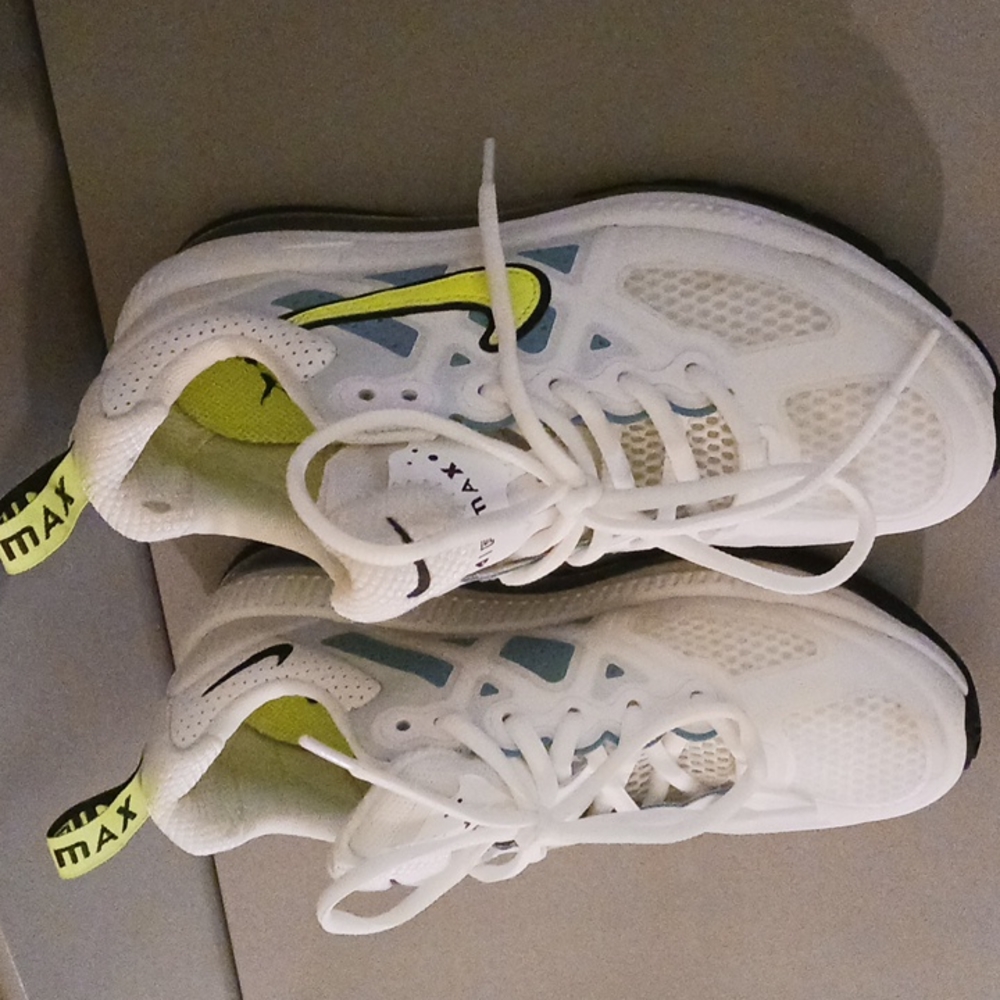 Air Max Genome Kids 4Y
